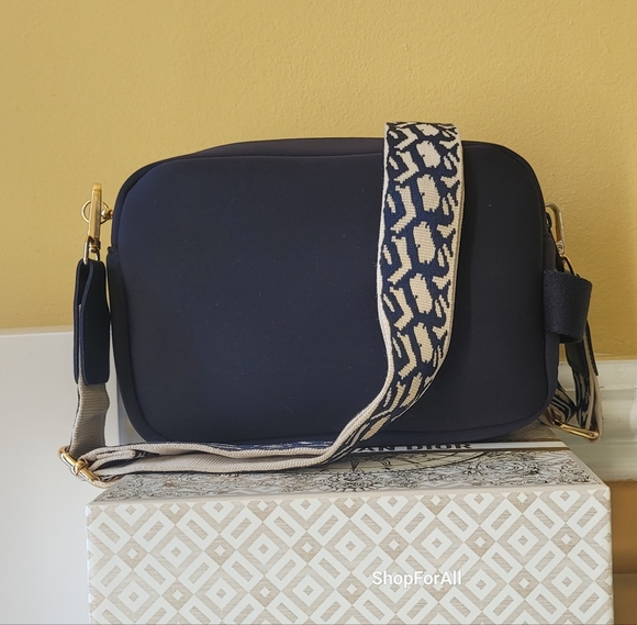 Dior Navy Blue Crossbody Bag - Picture 15 of 16